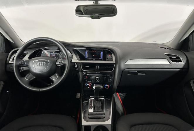 Audi A4 IV (B8) Рестайлинг с пробегом 2012 года, цена 1 490 000 рублей, 216864 км, седан, Автокод Объявления