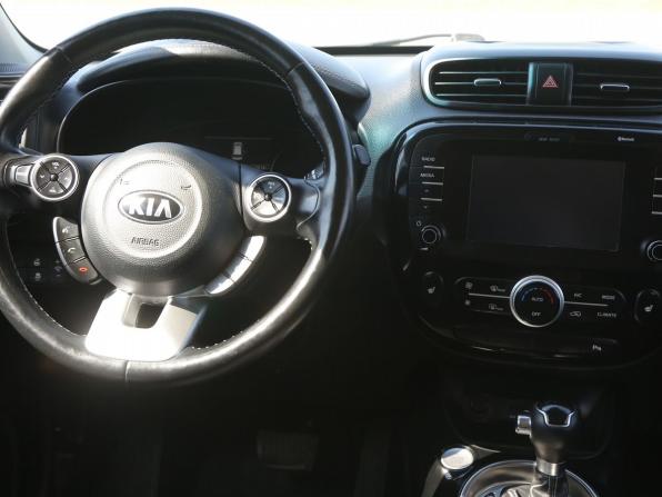 Kia Soul II Рестайлинг с пробегом 2019 года, цена 1 677 000 рублей, 117217 км, хэтчбек, Автокод Объявления