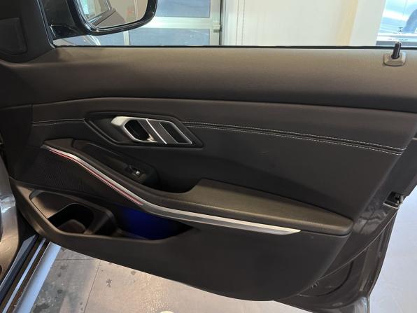 BMW 3 серии VII (G2x) с пробегом 2021 года, цена 3 200 000 рублей, 136352 км, седан, Автокод Объявления