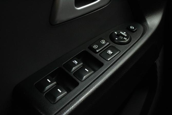 Kia Sportage III с пробегом 2013 года, цена 1 679 000 рублей, 97774 км, внедорожник, Автокод Объявления