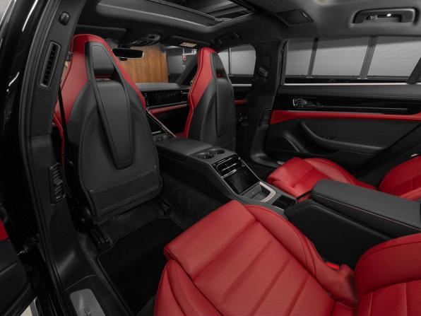Porsche Panamera III с пробегом 2024 года, цена 15 170 000 рублей, 9067 км, лифтбек, Автокод Объявления
