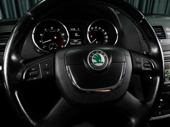 Skoda Yeti I с пробегом 2014 года, цена 799 000 рублей, 169617 км, внедорожник, Автокод Объявления