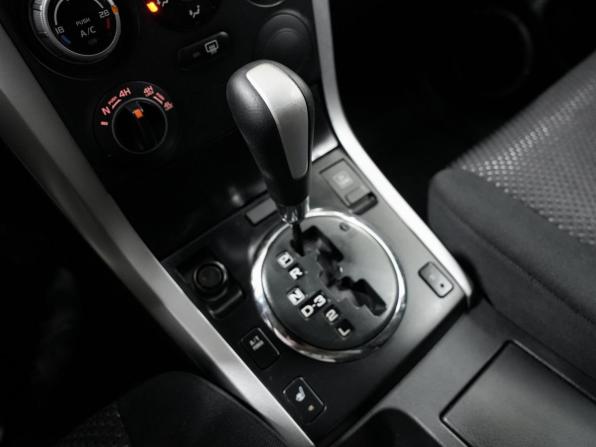 Suzuki Grand Vitara II с пробегом 2006 года, цена 760 000 рублей, 288700 км, внедорожник, Автокод Объявления