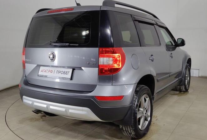 Skoda Yeti I Рестайлинг с пробегом 2017 года, цена 1 223 000 рублей, 75001 км, внедорожник, Автокод Объявления