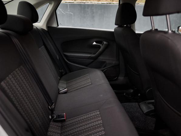 Volkswagen Polo V Рестайлинг с пробегом 2019 года, цена 1 199 000 рублей, 94668 км, седан, Автокод Объявления