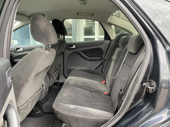 Ford Focus II с пробегом 2006 года, цена 375 000 рублей, 295000 км, седан, Автокод Объявления