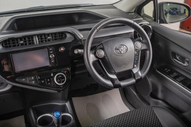 Toyota Aqua I Рестайлинг 2 с пробегом 2017 года, цена 1 449 000 рублей, 105000 км, хэтчбек, Автокод Объявления