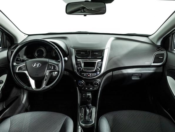 Hyundai Solaris I Рестайлинг с пробегом 2015 года, цена 1 049 585 рублей, 100700 км, седан, Автокод Объявления