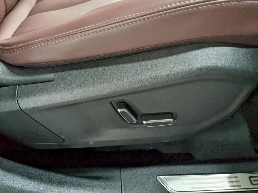Geely Monjaro I Москва  - изображение 23