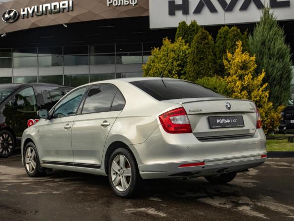 Skoda Rapid I с пробегом 2014 года, цена 798 000 рублей, 251082 км, лифтбек, Автокод Объявления