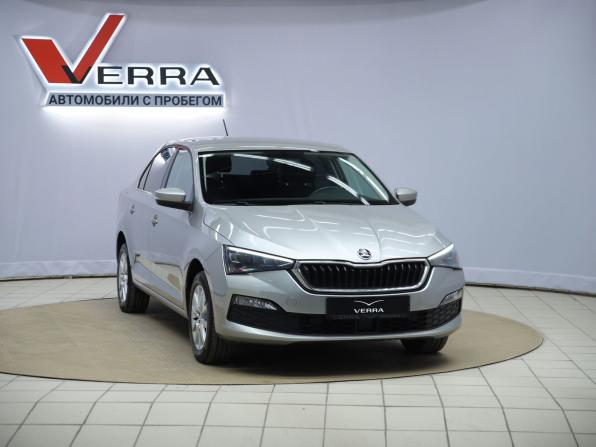 Skoda Rapid II с пробегом 2020 года, цена 1 690 000 рублей, 83002 км, лифтбек, Автокод Объявления