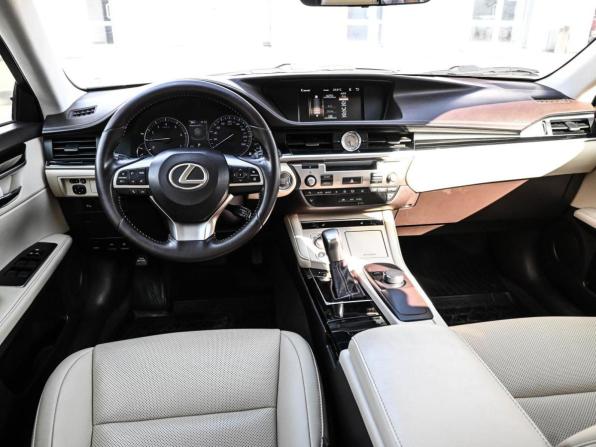 Lexus ES VI Рестайлинг с пробегом 2017 года, цена 2 434 000 рублей, 159096 км, седан, Автокод Объявления