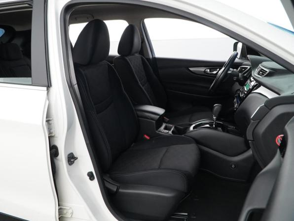 Nissan Qashqai II с пробегом 2016 года, цена 1 650 000 рублей, 92858 км, внедорожник, Автокод Объявления