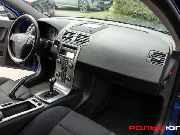 Volvo V50 I Рестайлинг с пробегом 2008 года, цена 698 000 рублей, 218212 км, универсал, Автокод Объявления
