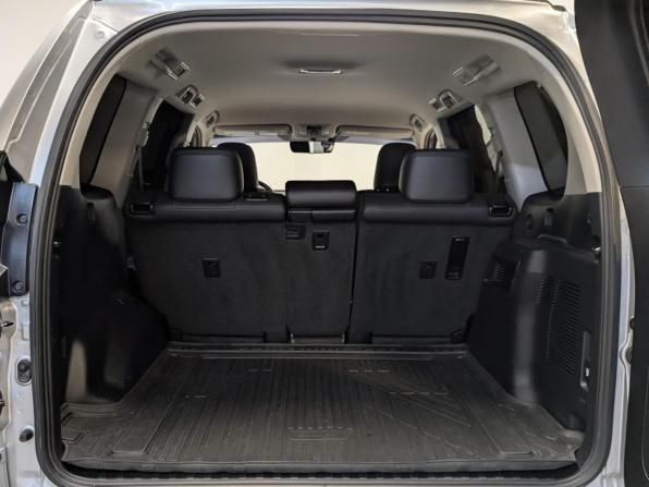 Toyota Land Cruiser Prado 150 Series Рестайлинг 3 с пробегом 2021 года, цена 6 850 000 рублей, 75069 км, внедорожник, Автокод Объявления