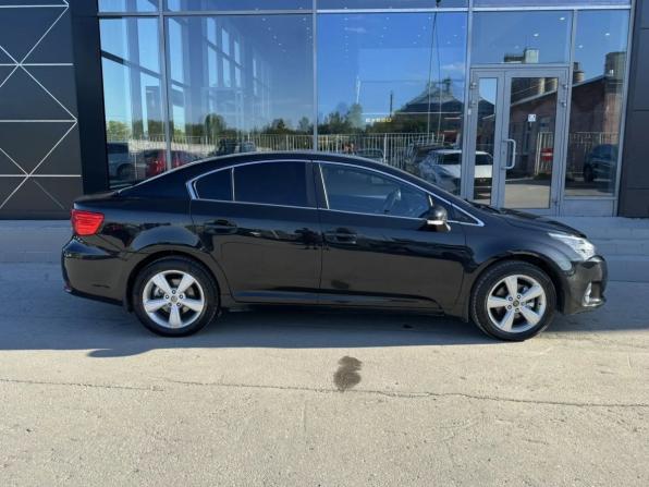 Toyota Avensis III Рестайлинг с пробегом 2011 года, цена 1 030 000 рублей, 201917 км, седан, Автокод Объявления