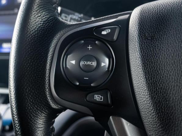 Honda Stepwgn V Рестайлинг с пробегом 2018 года, цена 2 499 000 рублей, 94481 км, минивэн, Автокод Объявления