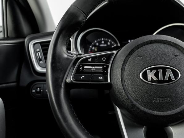 Kia Ceed III с пробегом 2018 года, цена 1 590 000 рублей, 82241 км, хэтчбек, Автокод Объявления
