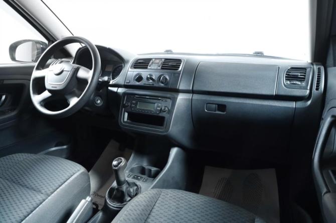 Skoda Fabia II Рестайлинг с пробегом 2011 года, цена 439 000 рублей, 83500 км, хэтчбек, Автокод Объявления