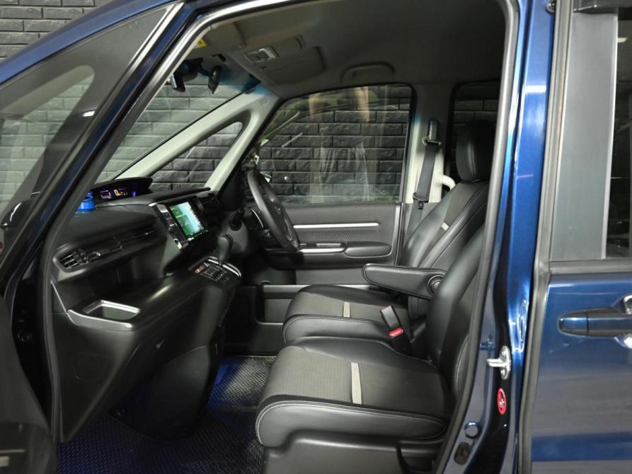 Honda Stepwgn V Рестайлинг Екатеринбург  - изображение 9