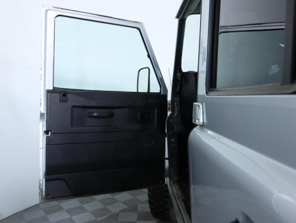Land Rover Defender I Рестайлинг с пробегом 2007 года, цена 1 200 000 рублей, 216039 км, внедорожник, Автокод Объявления
