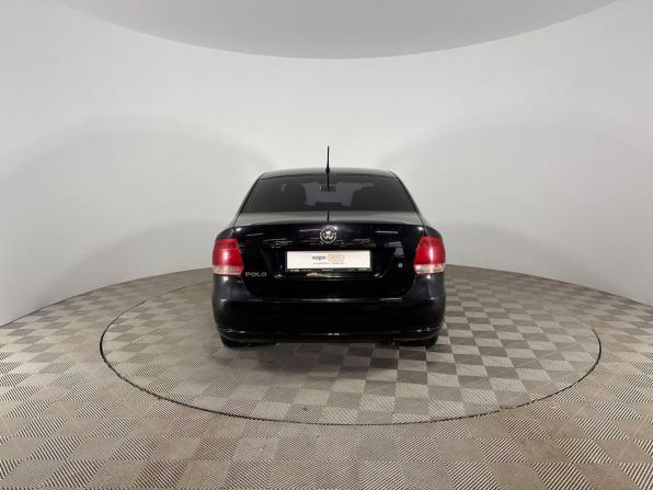 Volkswagen Polo V с пробегом 2015 года, цена 790 000 рублей, 153661 км, седан, Автокод Объявления