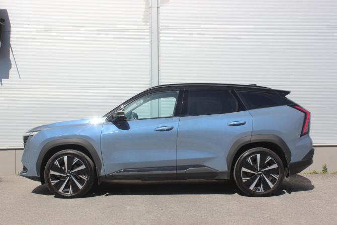 Geely Atlas II с пробегом 2023 года, цена 2 697 000 рублей, 59302 км, внедорожник, Автокод Объявления