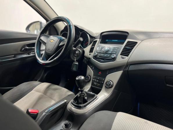 Chevrolet Cruze I с пробегом 2011 года, цена 670 000 рублей, 197197 км, седан, Автокод Объявления