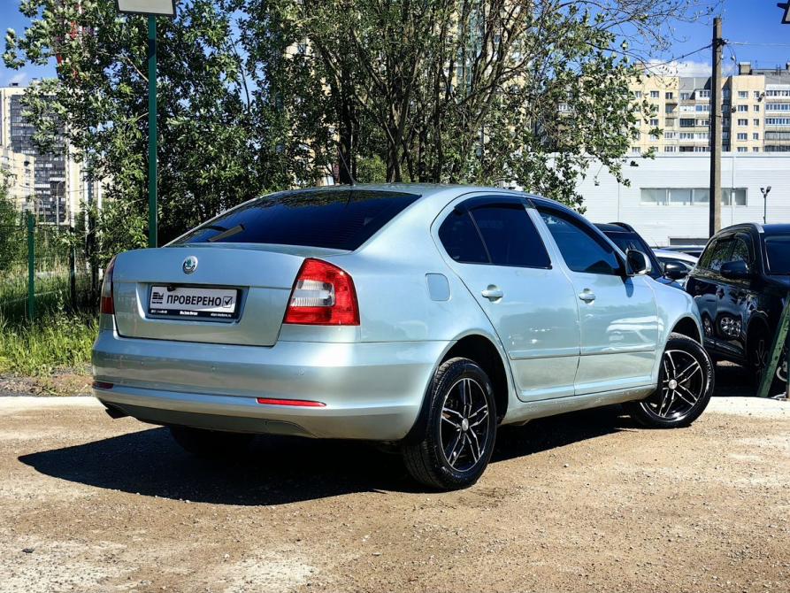 Skoda Octavia II (A5) Рестайлинг Санкт-Петербург  - изображение 6