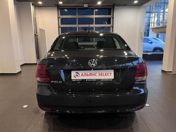 Volkswagen Polo V Рестайлинг с пробегом 2017 года, цена 1 266 000 рублей, 82000 км, седан, Автокод Объявления