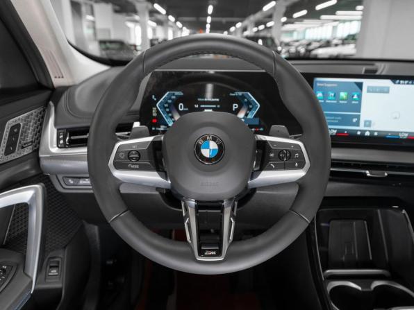 BMW X1 III (U11/U12) с пробегом 2024 года, цена 4 900 000 рублей, 32740 км, внедорожник, Автокод Объявления