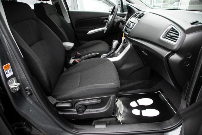 Suzuki SX4 II (S-Cross) Рестайлинг с пробегом 2021 года, цена 1 659 000 рублей, 25800 км, хэтчбек, Автокод Объявления