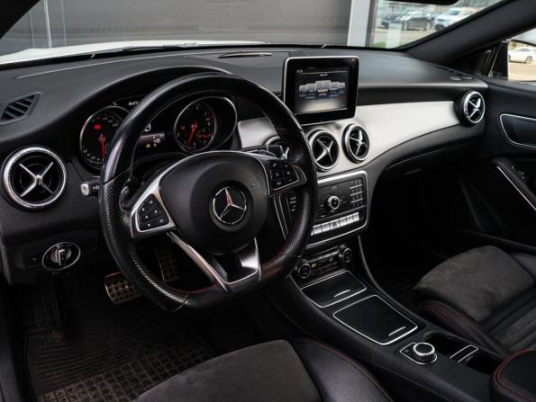 Mercedes-Benz CLA I (C117 X117) Рестайлинг с пробегом 2016 года, цена 1 925 000 рублей, 90190 км, седан, Автокод Объявления