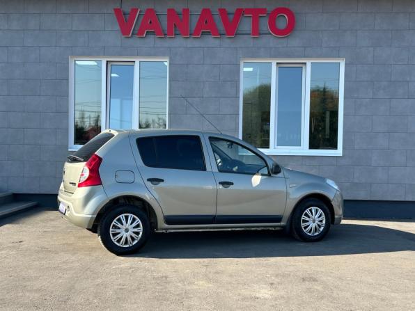 Renault Sandero I с пробегом 2010 года, цена 450 000 рублей, 277800 км, хэтчбек, Автокод Объявления