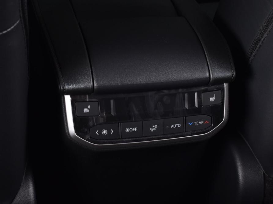 Toyota Highlander IV (XU70) Кемерово  - изображение 17