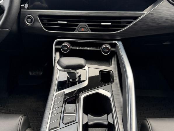 Geely Tugella I Рестайлинг с пробегом 2023 года, цена 3 200 000 рублей, 28119 км, внедорожник, Автокод Объявления