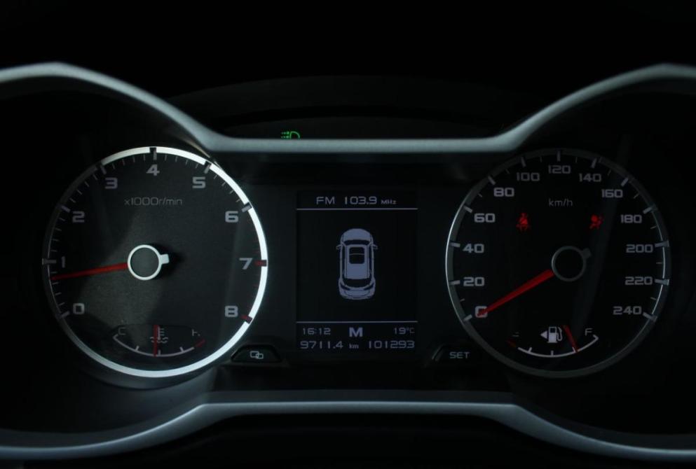 Geely Atlas I Саратов  - изображение 12
