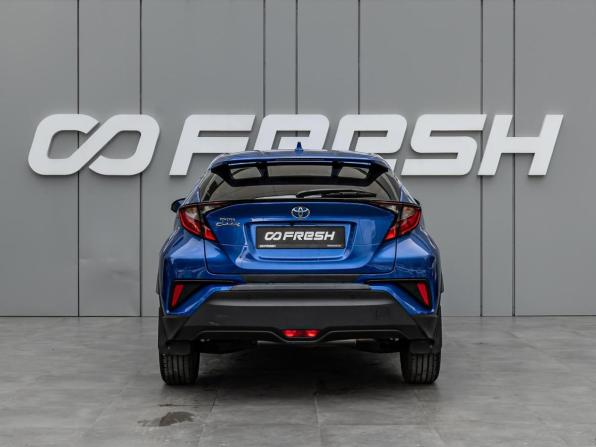 Toyota C-HR I Рестайлинг с пробегом 2020 года, цена 2 590 000 рублей, 61484 км, внедорожник, Автокод Объявления