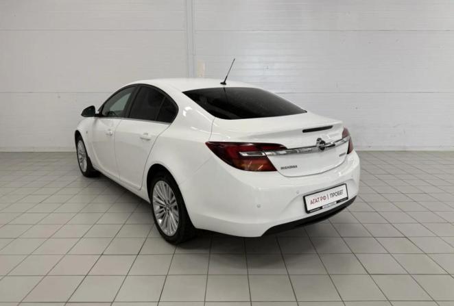 Opel Insignia I Рестайлинг с пробегом 2014 года, цена 1 090 000 рублей, 158369 км, седан, Автокод Объявления