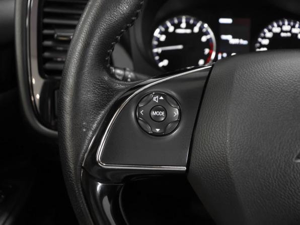 Mitsubishi Outlander III Рестайлинг 3 с пробегом 2019 года, цена 1 999 000 рублей, 157642 км, внедорожник, Автокод Объявления