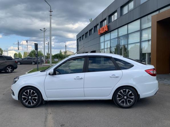 Lada (ВАЗ) Granta I Рестайлинг с пробегом 2023 года, цена 880 000 рублей, 33705 км, лифтбек, Автокод Объявления