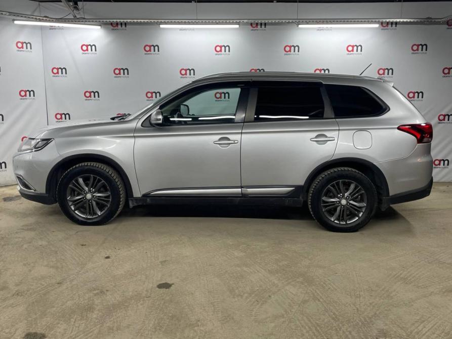 Mitsubishi Outlander III Рестайлинг 2 Санкт-Петербург  - изображение 7