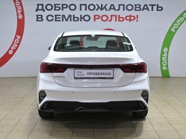 Kia Cerato IV Рестайлинг с пробегом 2022 года, цена 2 120 000 рублей, 52300 км, седан, Автокод Объявления