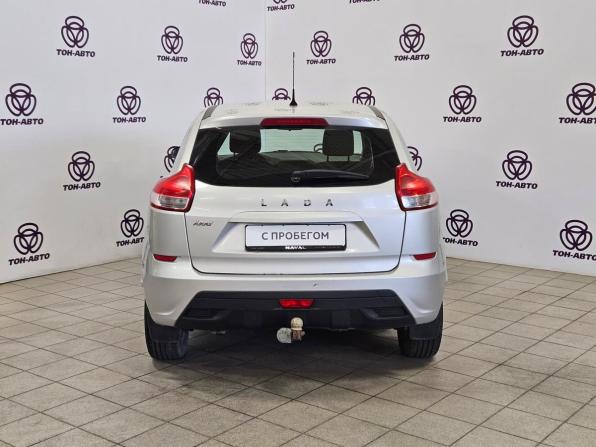 Lada (ВАЗ) XRAY I с пробегом 2017 года, цена 649 000 рублей, 140119 км, хэтчбек, Автокод Объявления