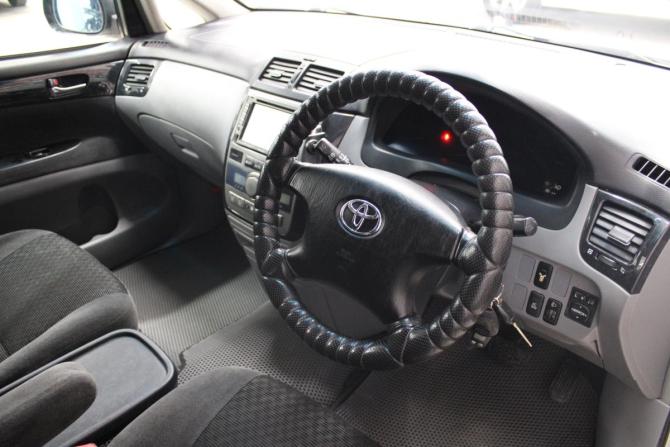 Toyota Ipsum II (M20) с пробегом 2002 года, цена 698 000 рублей, 123000 км, минивэн, Автокод Объявления