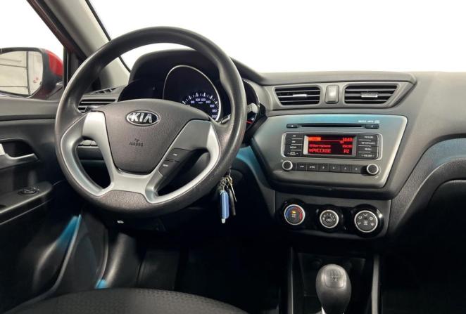 Kia Rio III с пробегом 2015 года, цена 1 160 000 рублей, 55761 км, седан, Автокод Объявления