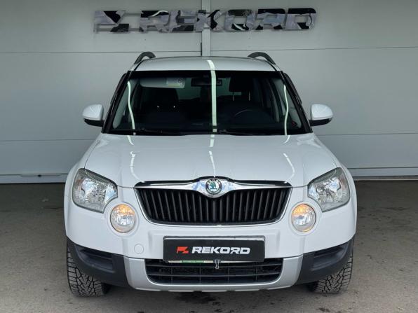 Skoda Yeti I с пробегом 2012 года, цена 799 000 рублей, 258799 км, внедорожник, Автокод Объявления