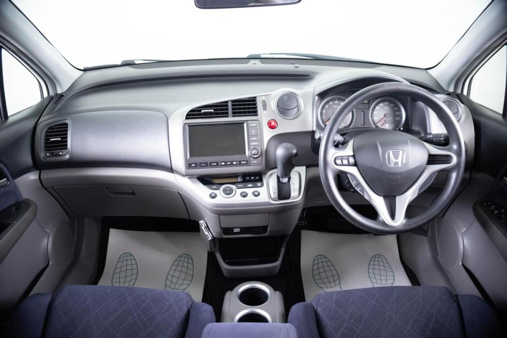 Honda Stream II Рестайлинг Пермь  - изображение 13