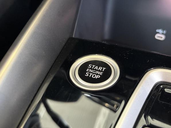 Новый Audi A3 IV (8Y) Рестайлинг 2026 года, цена 4 190 000 рублей, хэтчбек, Автокод Объявления