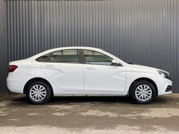 Lada (ВАЗ) Vesta I с пробегом 2022 года, цена 1 077 000 рублей, 52616 км, седан, Автокод Объявления